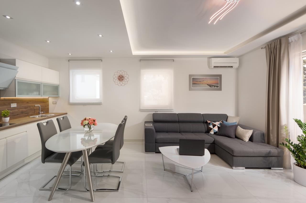 Blue Dream Apartment Pula Exterior photo